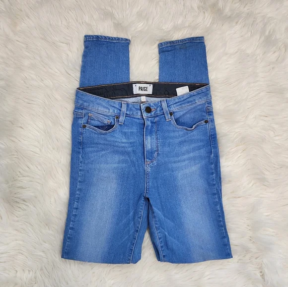 Paige High Waisted Skinny Jeans! - Picture 5 of 7